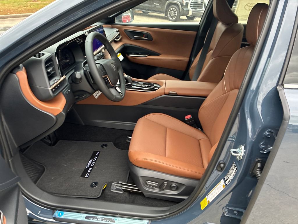 New 2026 Toyota Crown Signia image 15