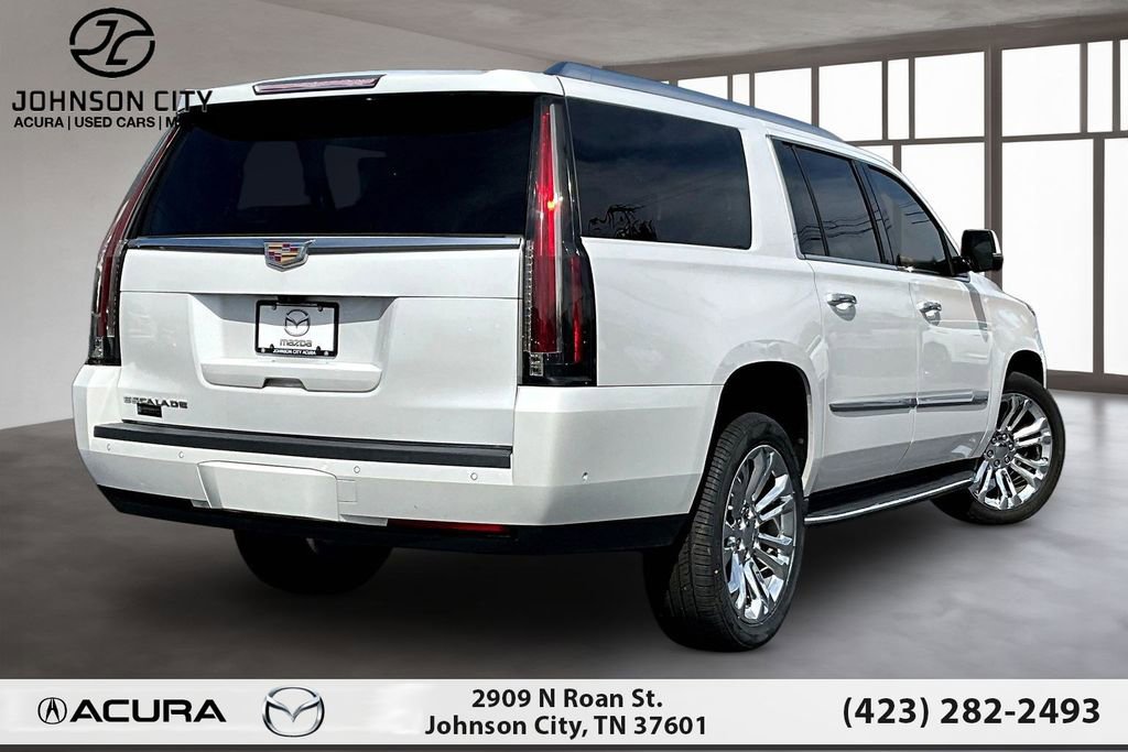 Used 2020 Cadillac Escalade ESV Premium Luxury image 2