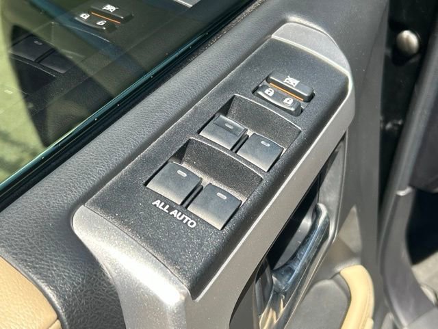 Used 2021 Toyota 4Runner Limited AWD/4WD image 13