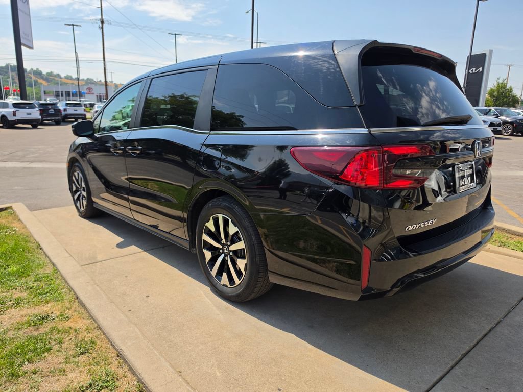 Used 2025 Honda Odyssey EX-L image 7