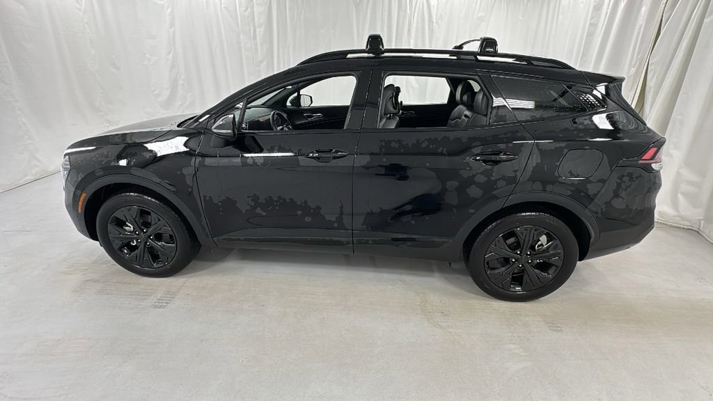 Used 2025 Kia Sportage X-Line w/ Premium Package image 6