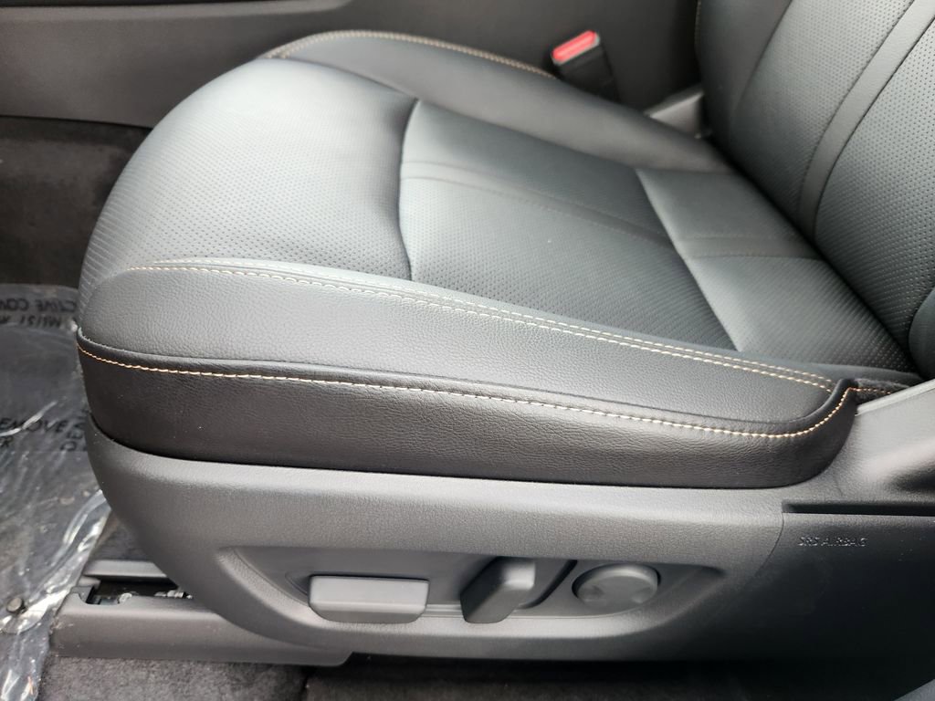 New 2026 MAZDA CX-90 Plug-In Hybrid w/ Preferred AWD/4WD image 15