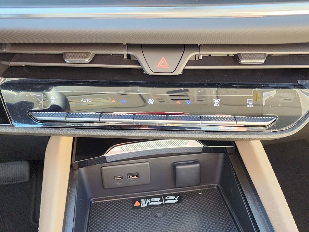 New 2026 Buick Envision Preferred image 31