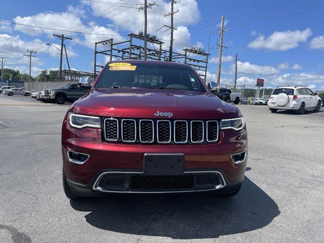 Certified 2020 Jeep Grand Cherokee Limited w/ Premium Lighting Group AWD/4WD image 5