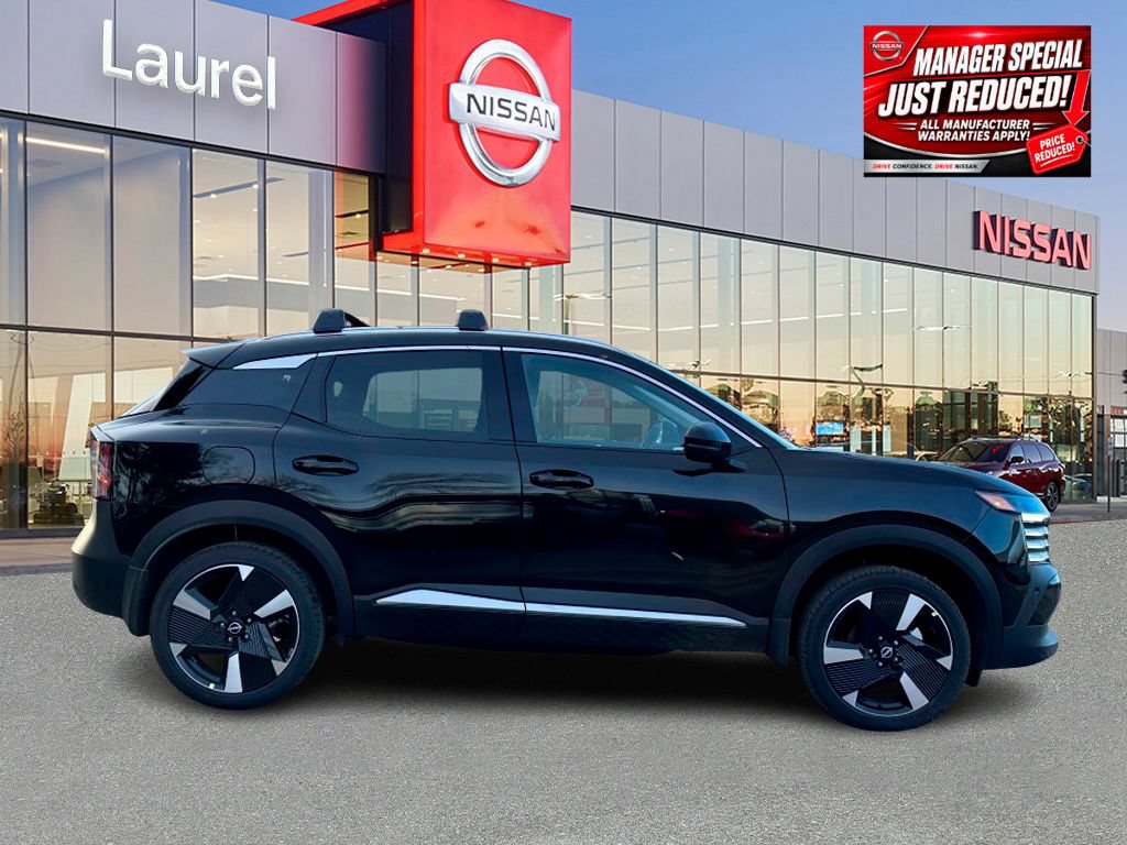 New 2025 Nissan Kicks SR w/ Illumination Package AWD/4WD image 3