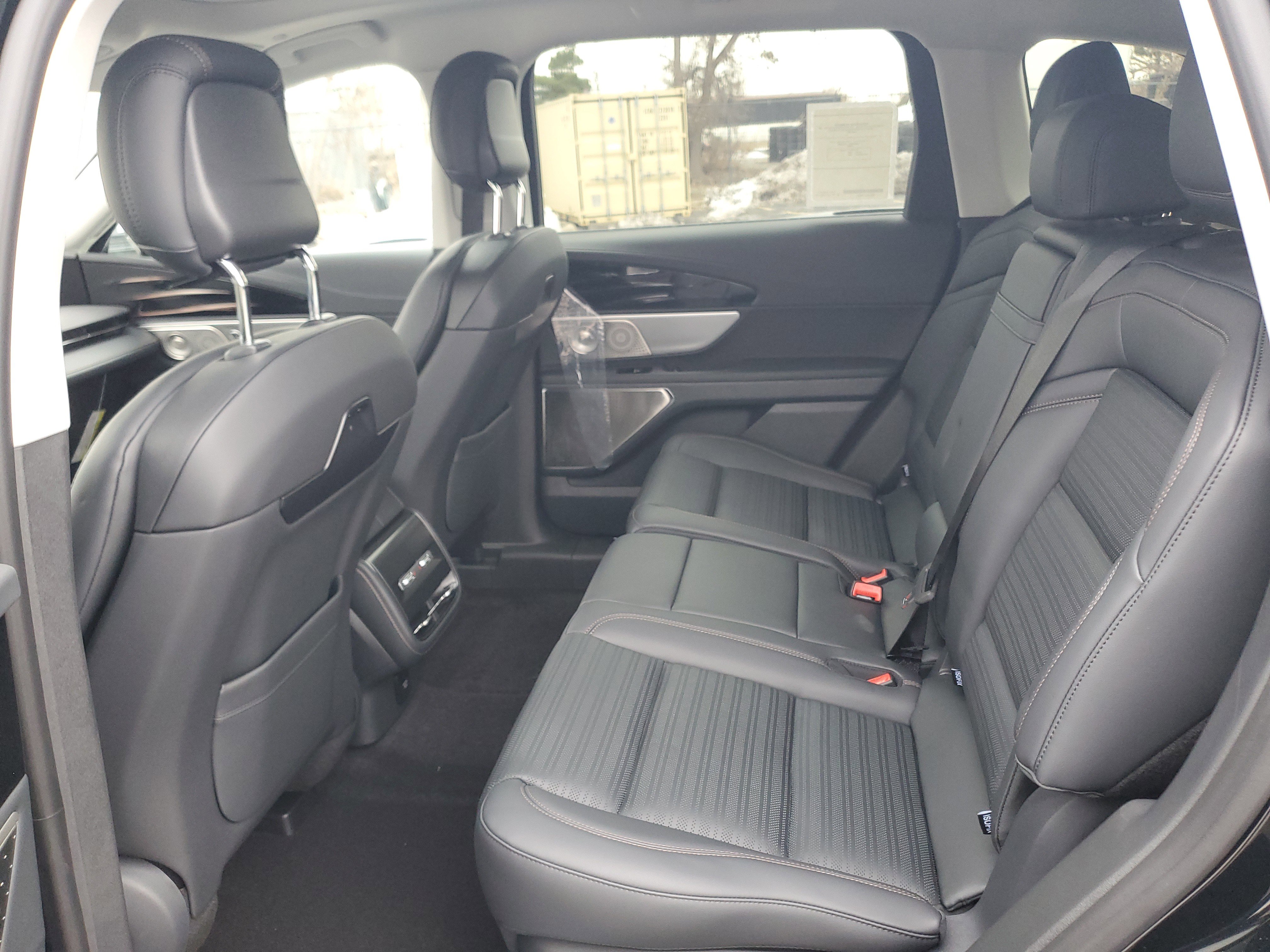 New 2026 Lincoln Nautilus Reserve image 28