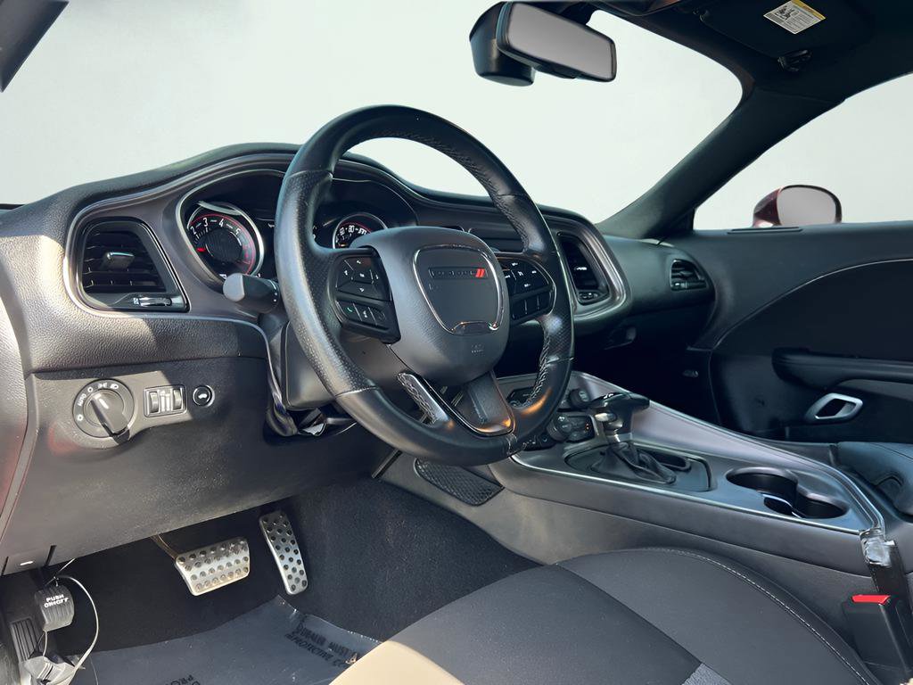 Used 2023 Dodge Challenger R/T image 30