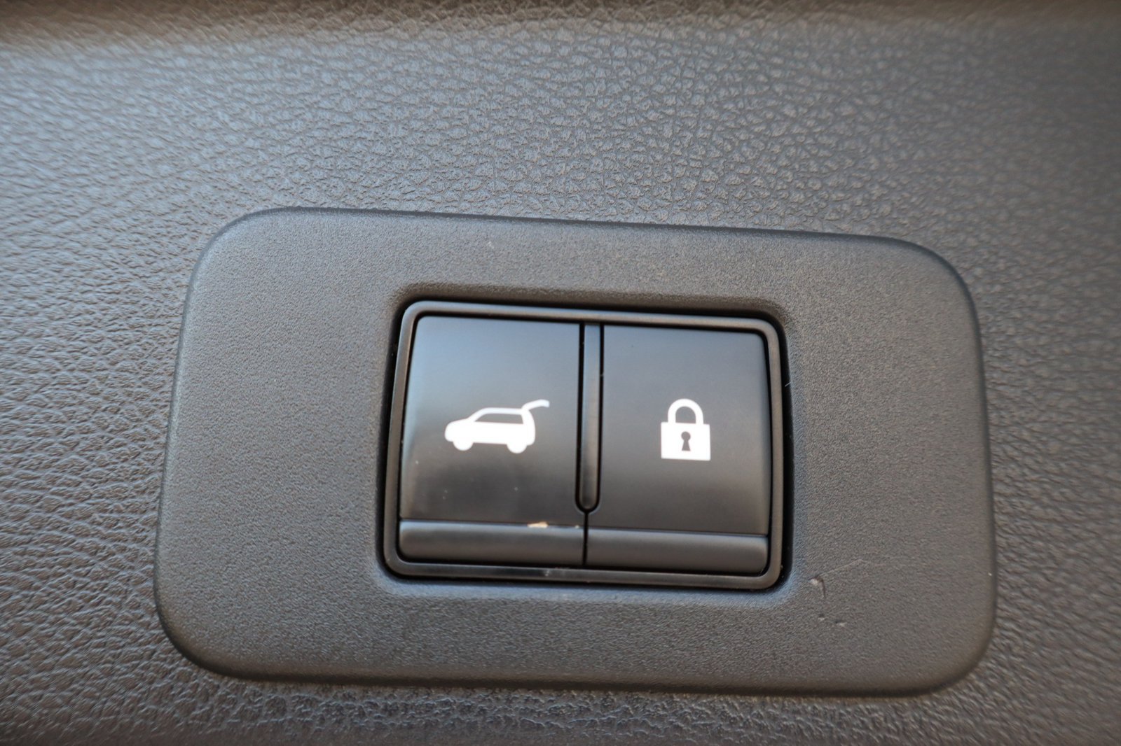 Used 2025 Nissan Murano SL w/ Cargo Package AWD/4WD image 39