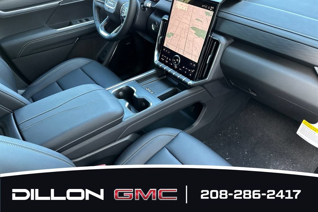 Used 2025 GMC Acadia Elevation w/ Elevation Premium Package FWD image 16