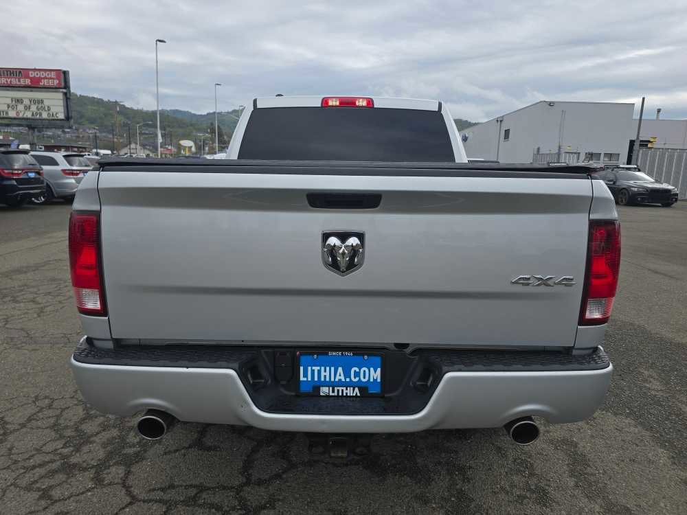 Used 2019 RAM 1500 Express w/ Express Value Package AWD/4WD image 4