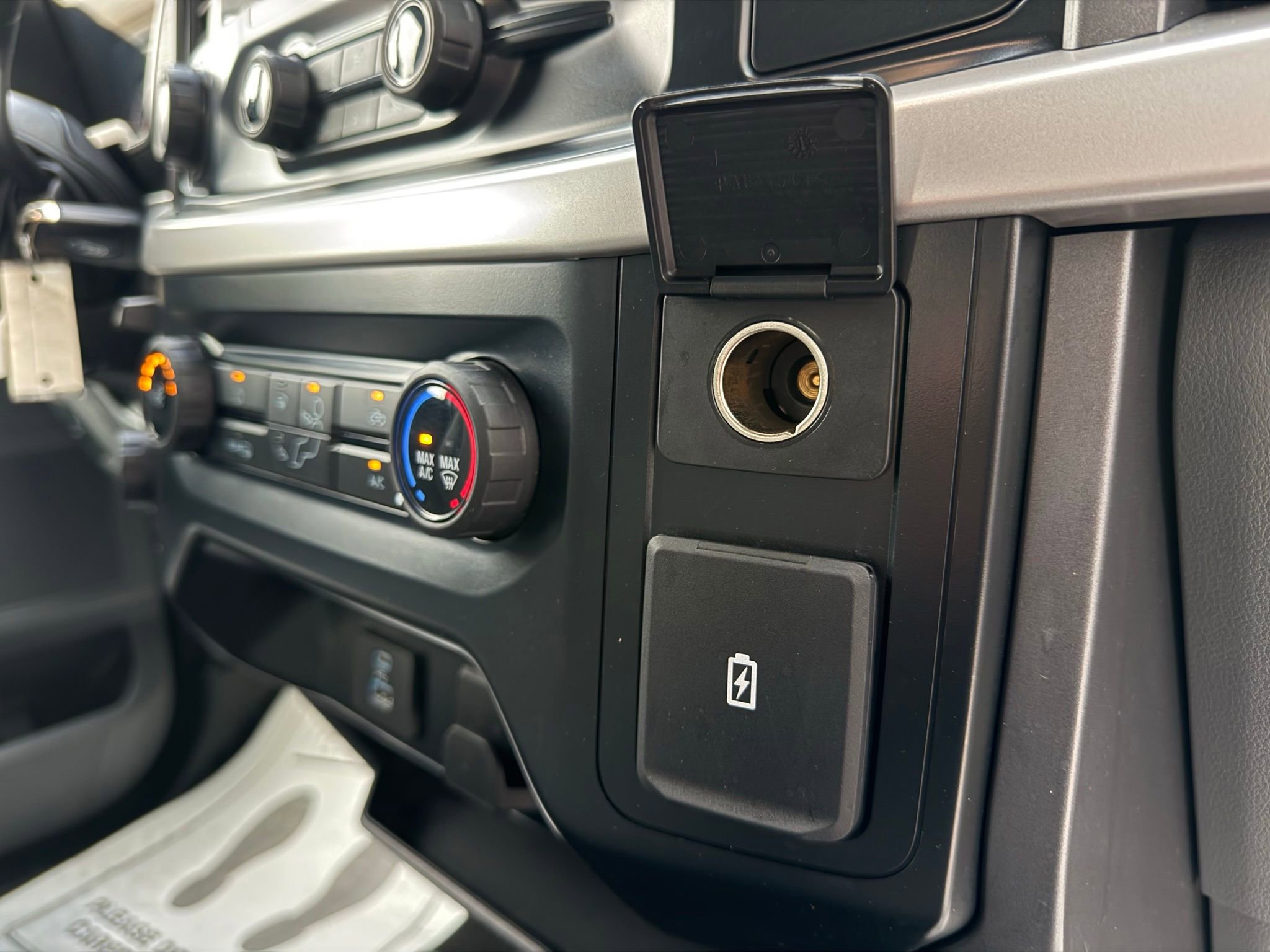 Used 2022 Ford F150 XLT w/ Trailer Tow Package image 22