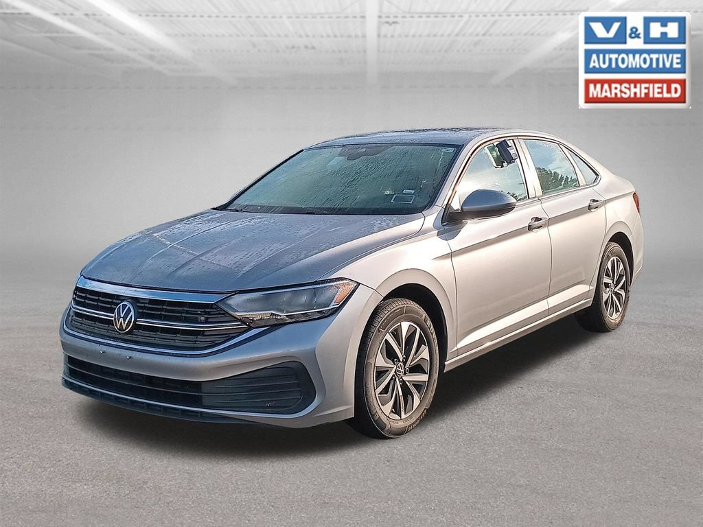 Used 2024 Volkswagen Jetta S FWD image 3