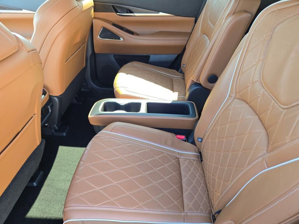 Used 2025 INFINITI QX60 Autograph w/ Cargo Package image 19