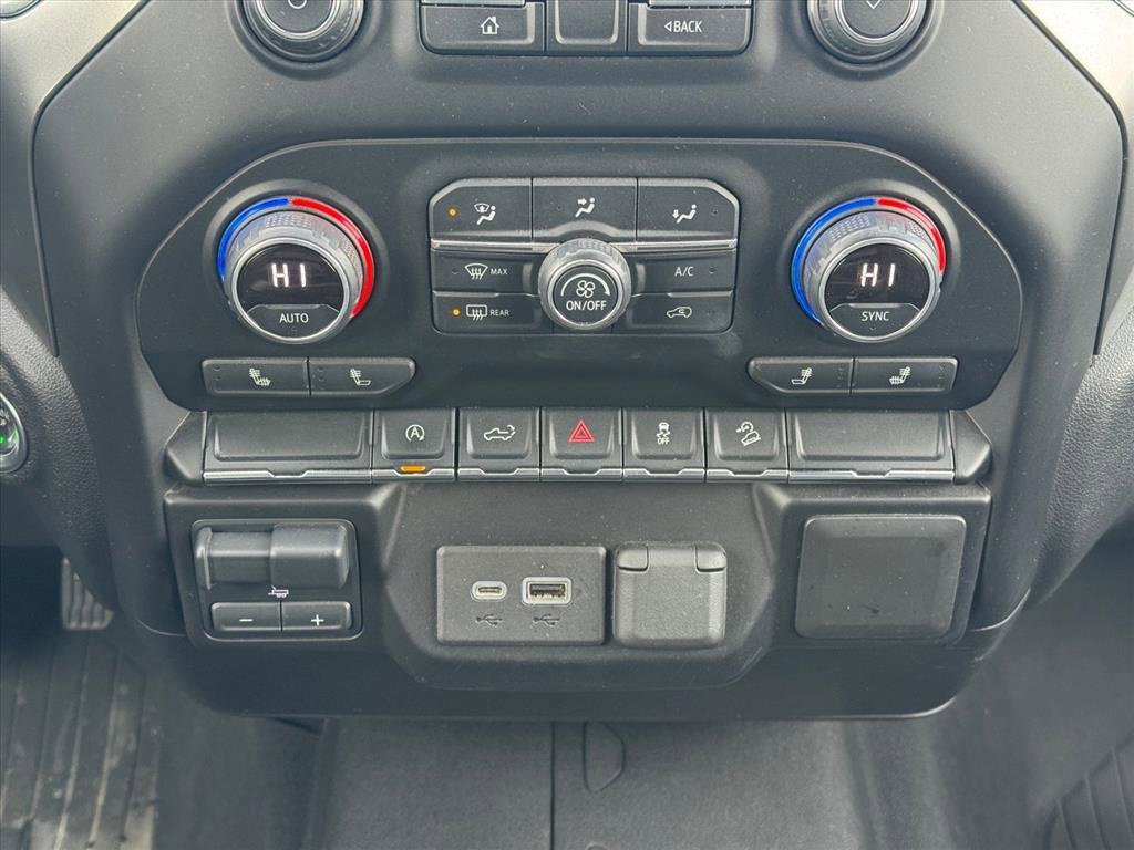 Used 2021 Chevrolet Silverado 1500 RST image 17