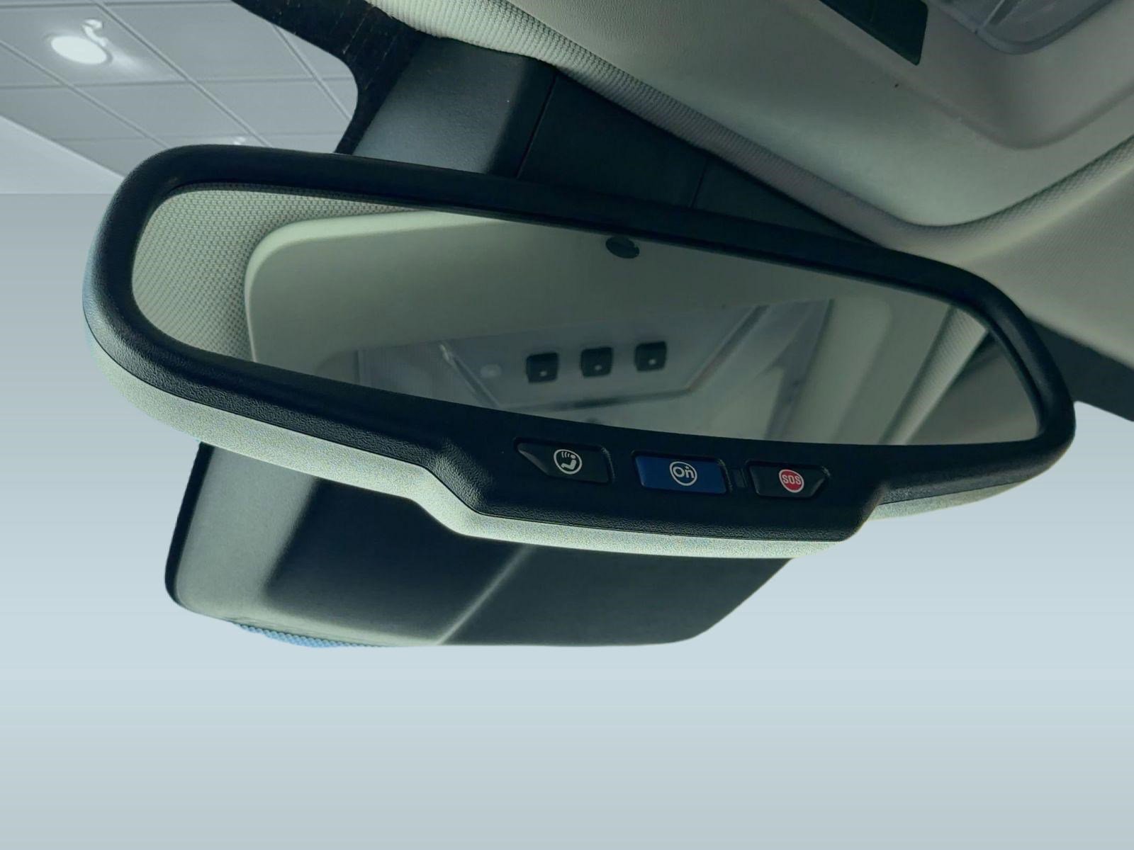 Used 2014 Cadillac SRX Luxury w/ Driver Awareness Package image 19