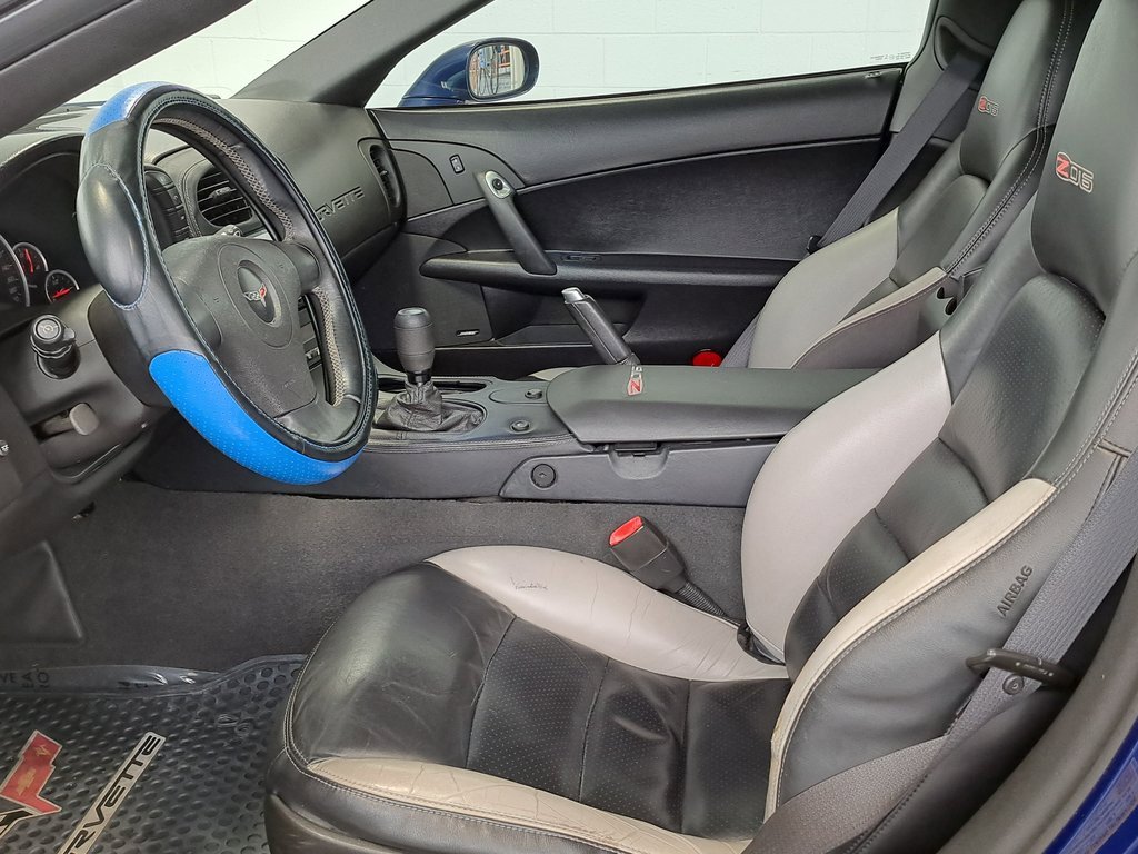 Used 2006 Chevrolet Corvette Z06 w/ Preferred Equipment Group image 24