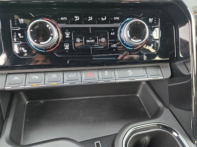 Used 2025 GMC Sierra 1500 AT4 image 15