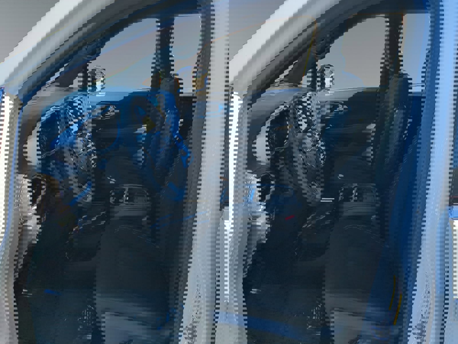 Used 2024 Chrysler Pacifica Touring image 9