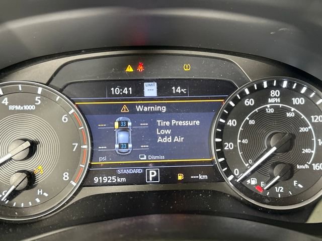 Used 2021 INFINITI QX50 Essential image 18