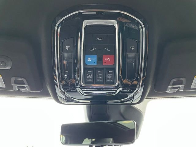 Used 2022 Jeep Grand Cherokee Summit image 23