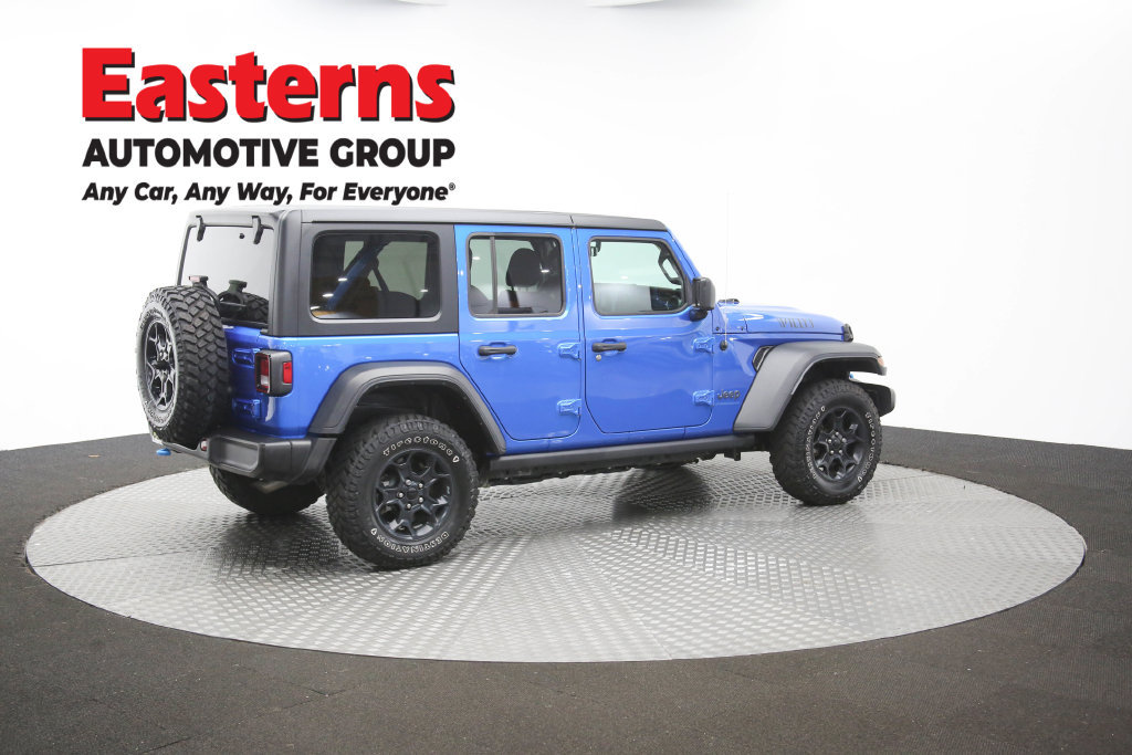 Used 2023 Jeep Wrangler Unlimited w/ Cold Weather Group AWD/4WD image 40