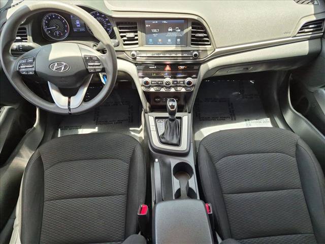 Used 2020 Hyundai Elantra SEL w/ Cargo Package (C1) FWD image 17