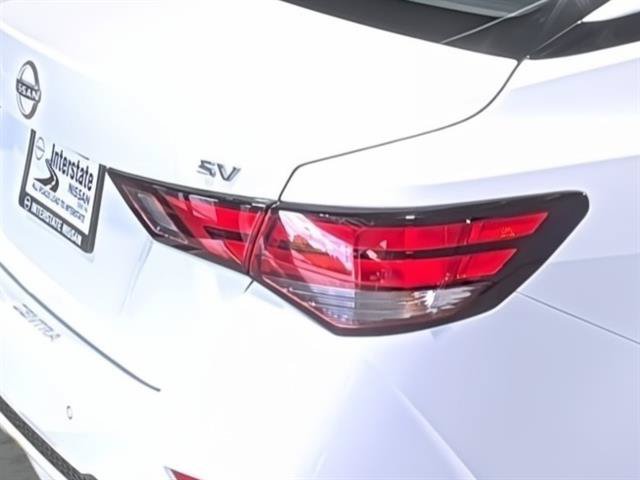 Used 2024 Nissan Sentra SV FWD image 14
