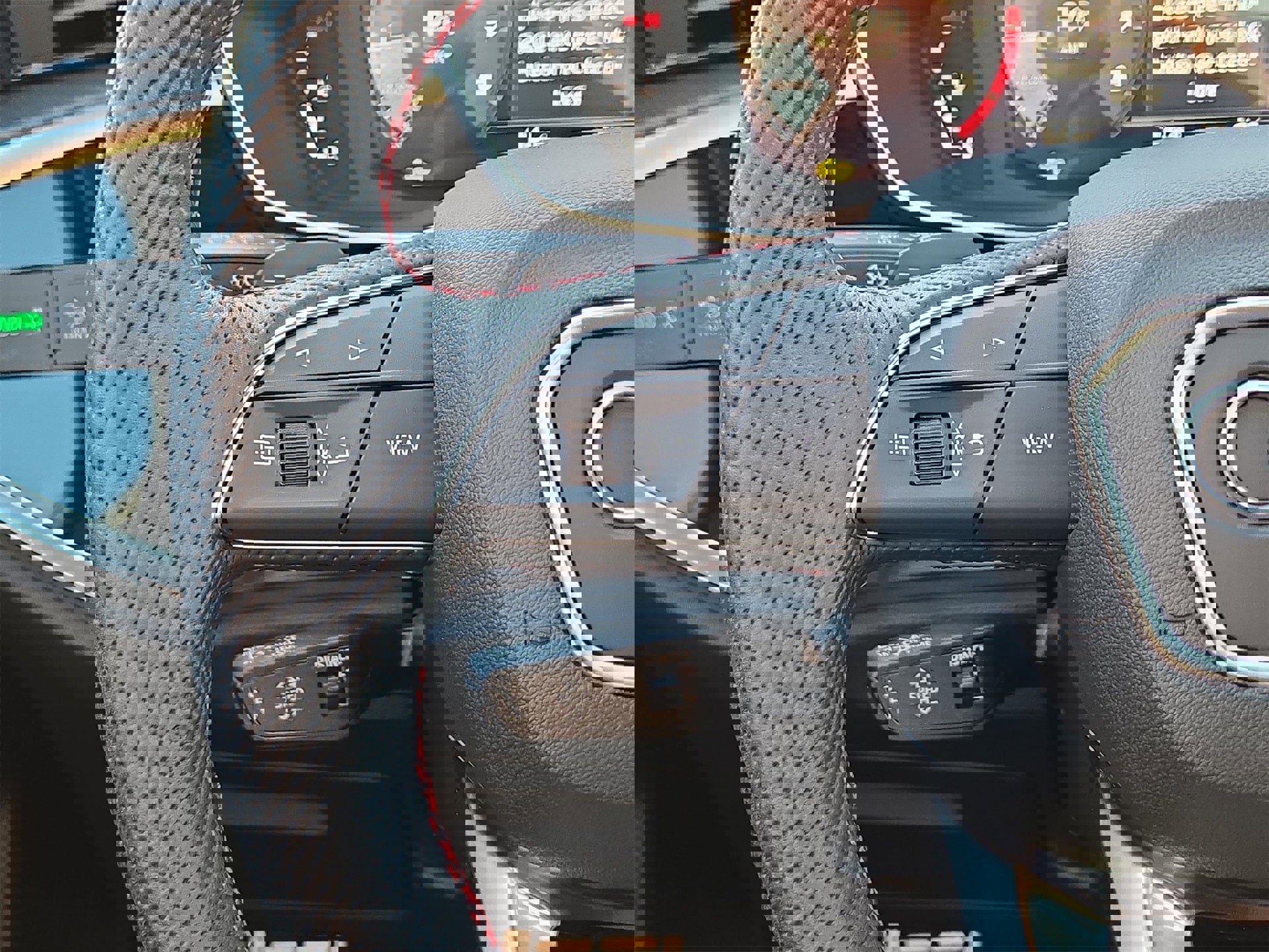 New 2025 Audi Q3 2.0T Premium Plus image 21