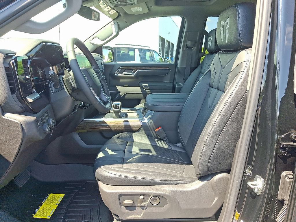 New 2026 Chevrolet Silverado 1500 RST AWD/4WD image 9
