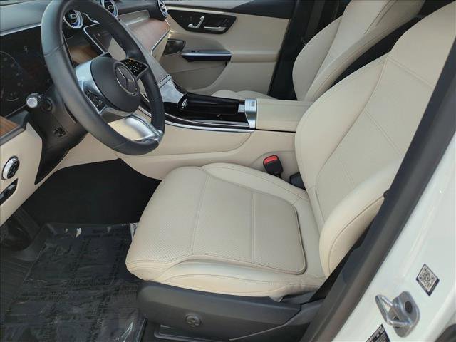 Used 2023 Mercedes-Benz GLC 300 4MATIC image 16