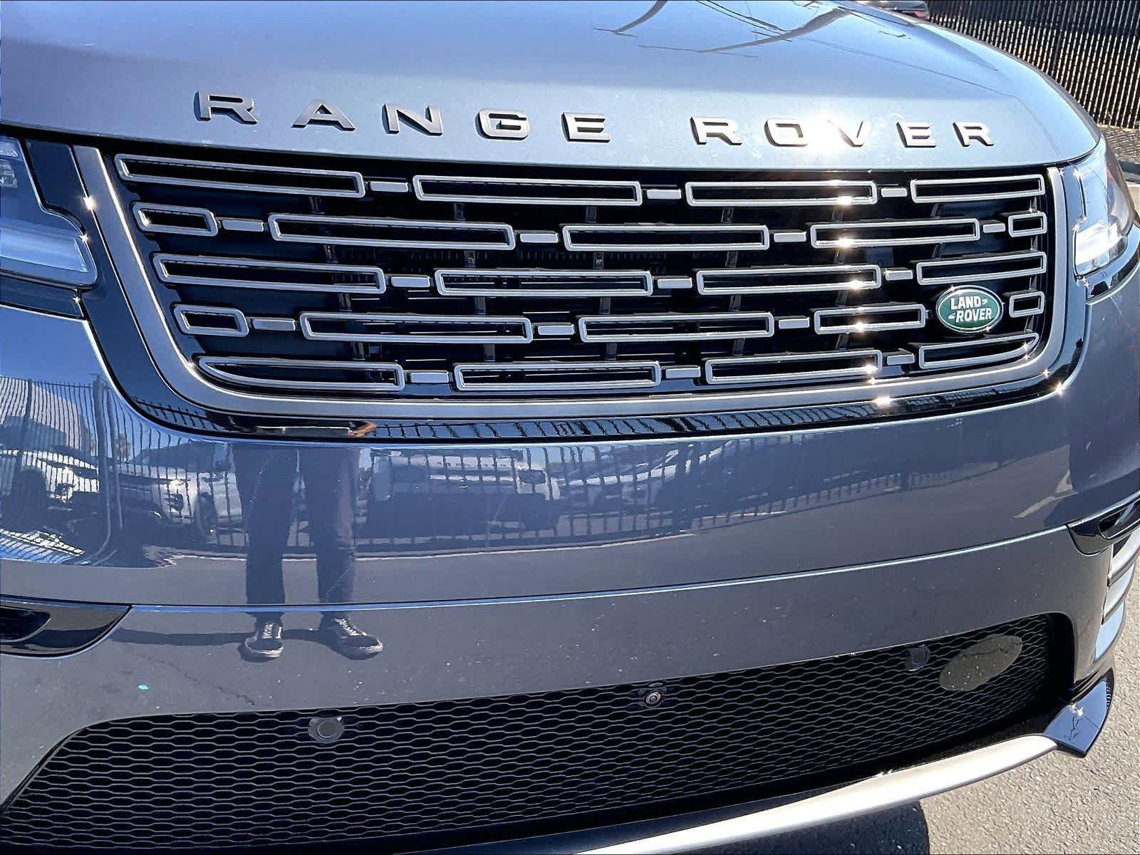 New 2026 Land Rover Range Rover Velar Belgravia AWD/4WD image 34