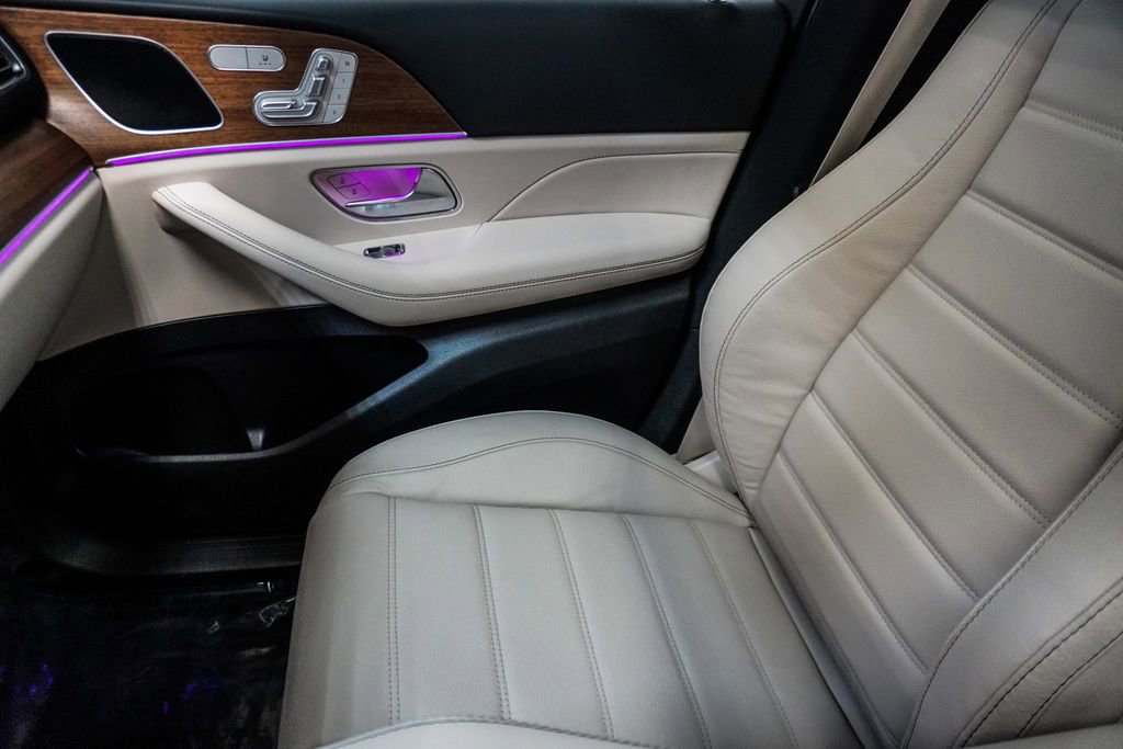 Used 2025 Mercedes-Benz GLE 450 4MATIC Coupe w/ Night Package image 31