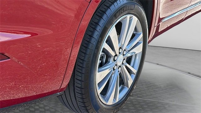 Certified 2025 Cadillac XT6 Premium Luxury image 13