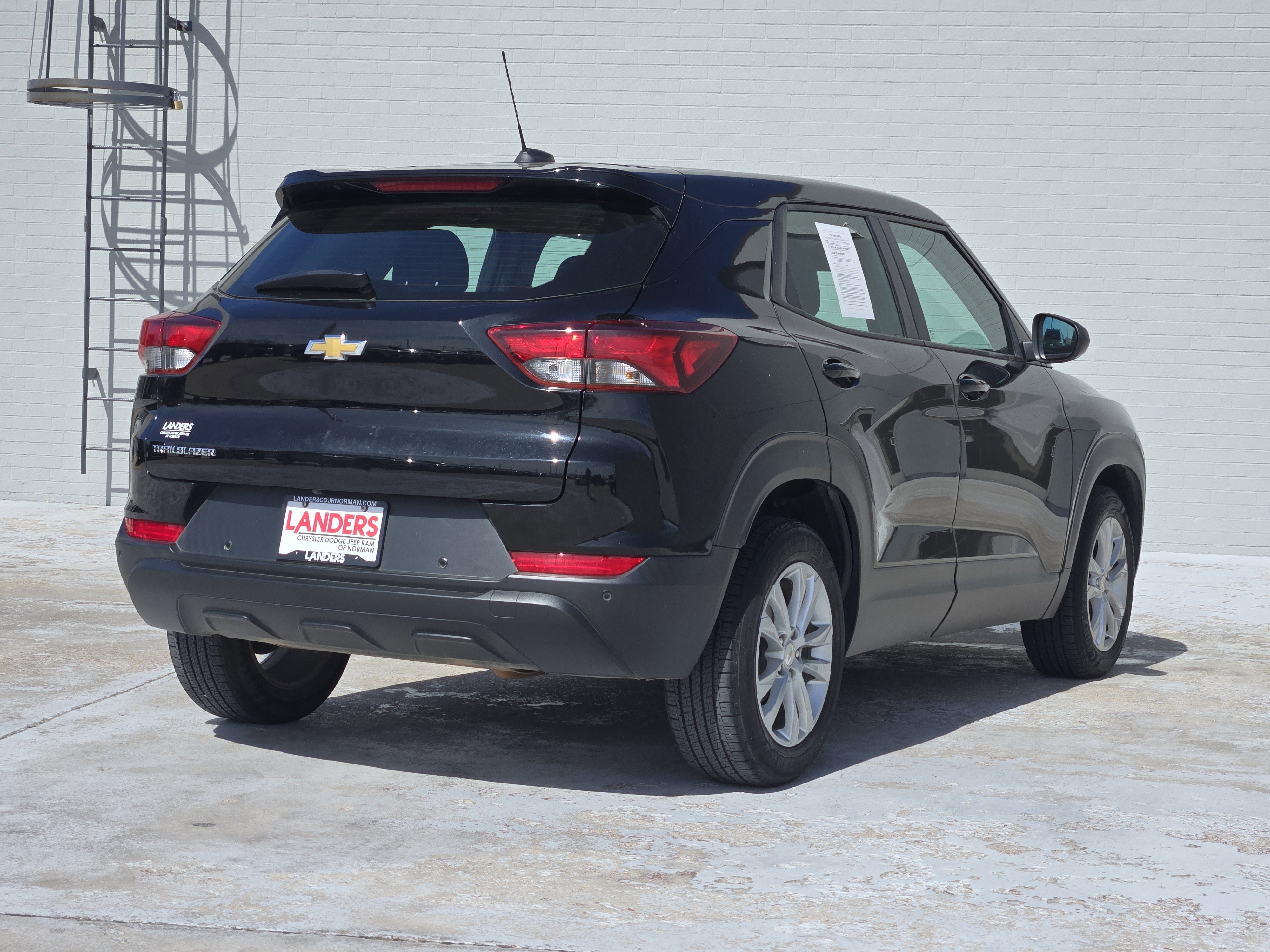 Used 2021 Chevrolet TrailBlazer LS image 8