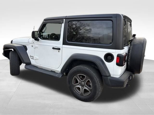 Used 2019 Jeep Wrangler Sport S image 4