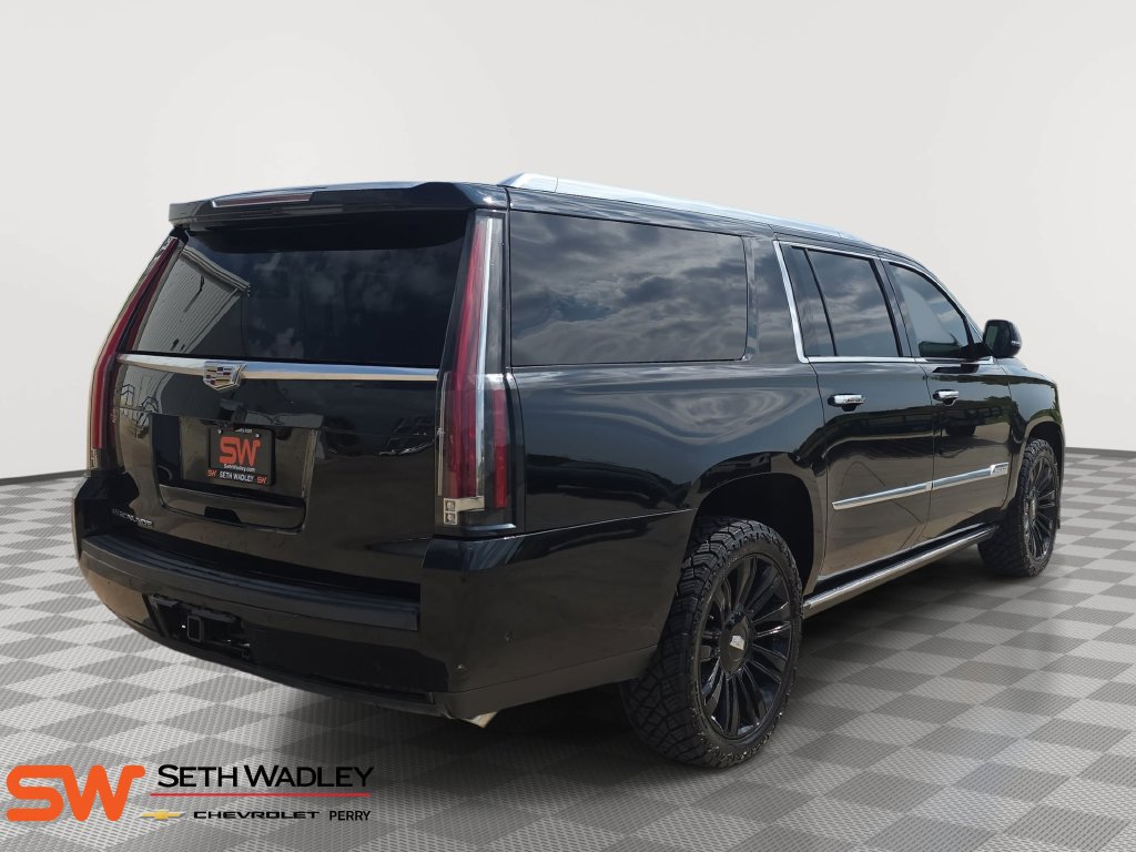 Used 2018 Cadillac Escalade ESV Platinum AWD/4WD image 7
