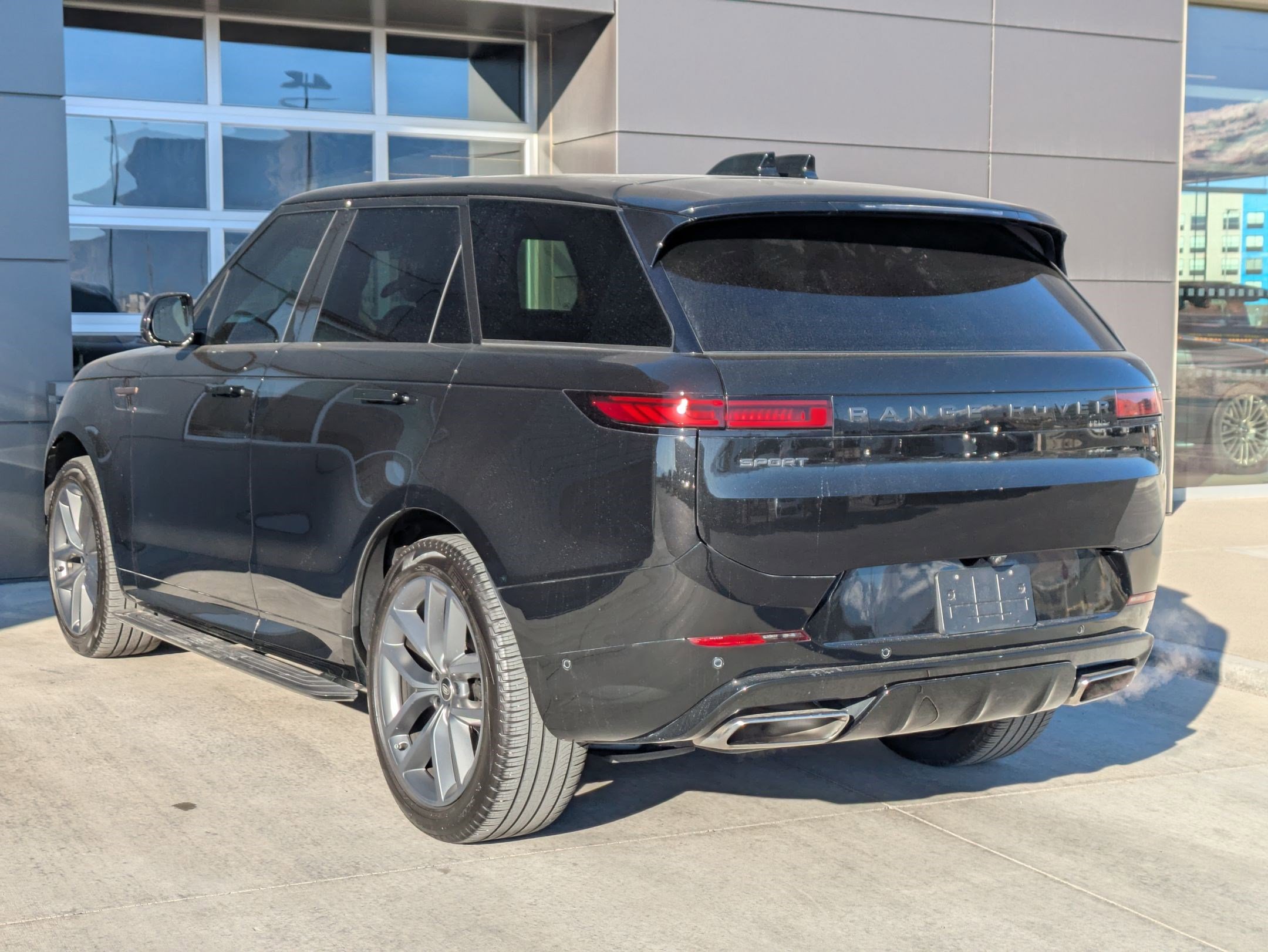 Certified 2024 Land Rover Range Rover Sport Dynamic SE image 10