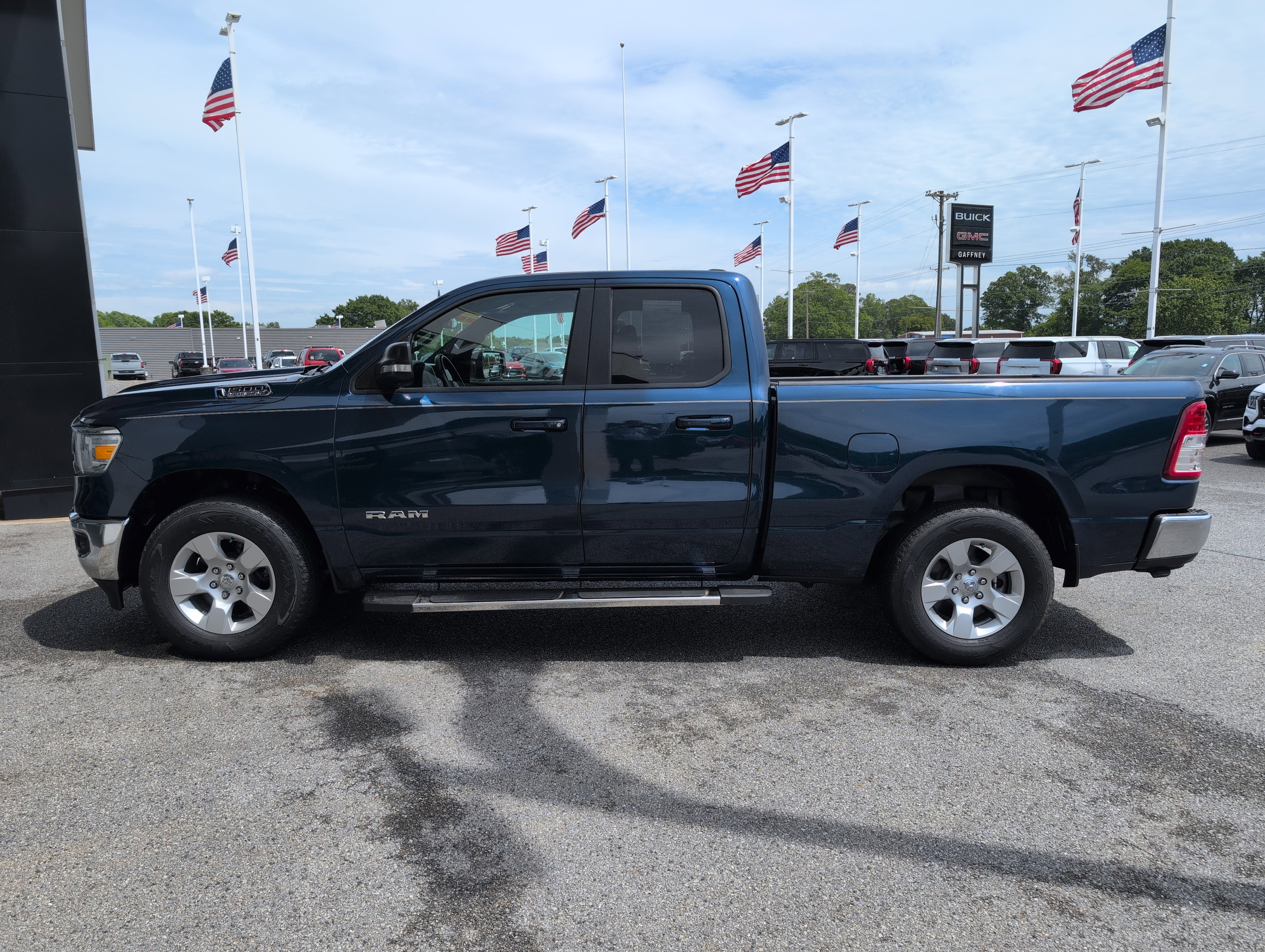 Used 2022 RAM 1500 Big Horn AWD/4WD image 5