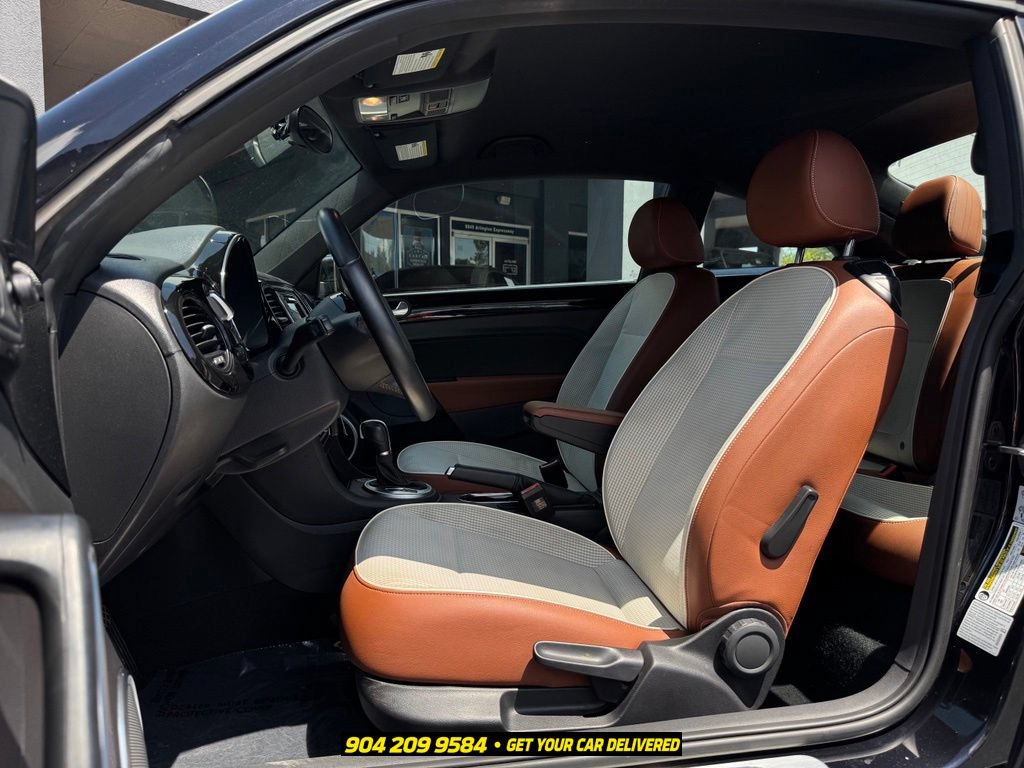 Used 2016 Volkswagen Beetle 1.8T Classic FWD image 22