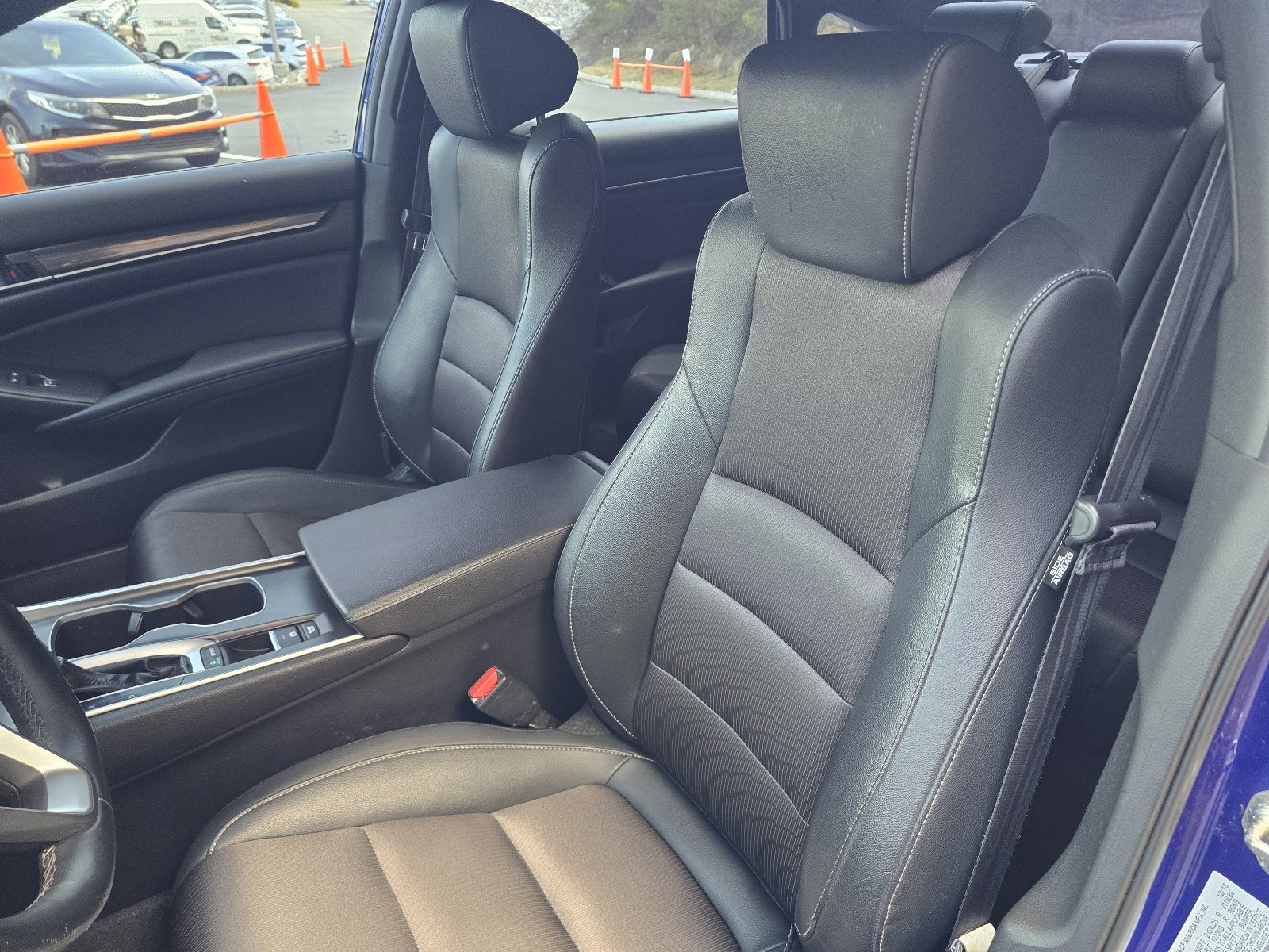 Used 2019 Honda Accord Sport image 12