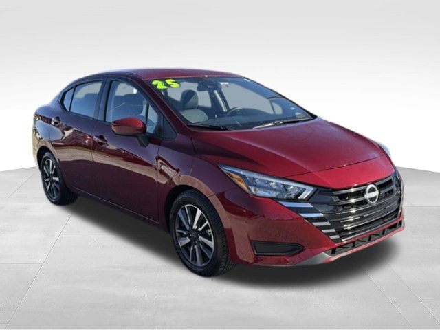 Used 2025 Nissan Versa SV FWD image 7