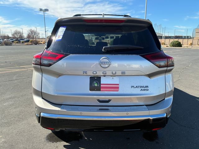 New 2026 Nissan Rogue Platinum image 5