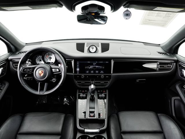 Certified 2022 Porsche Macan S AWD/4WD image 22