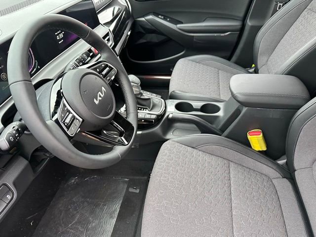New 2026 Kia Seltos S image 8