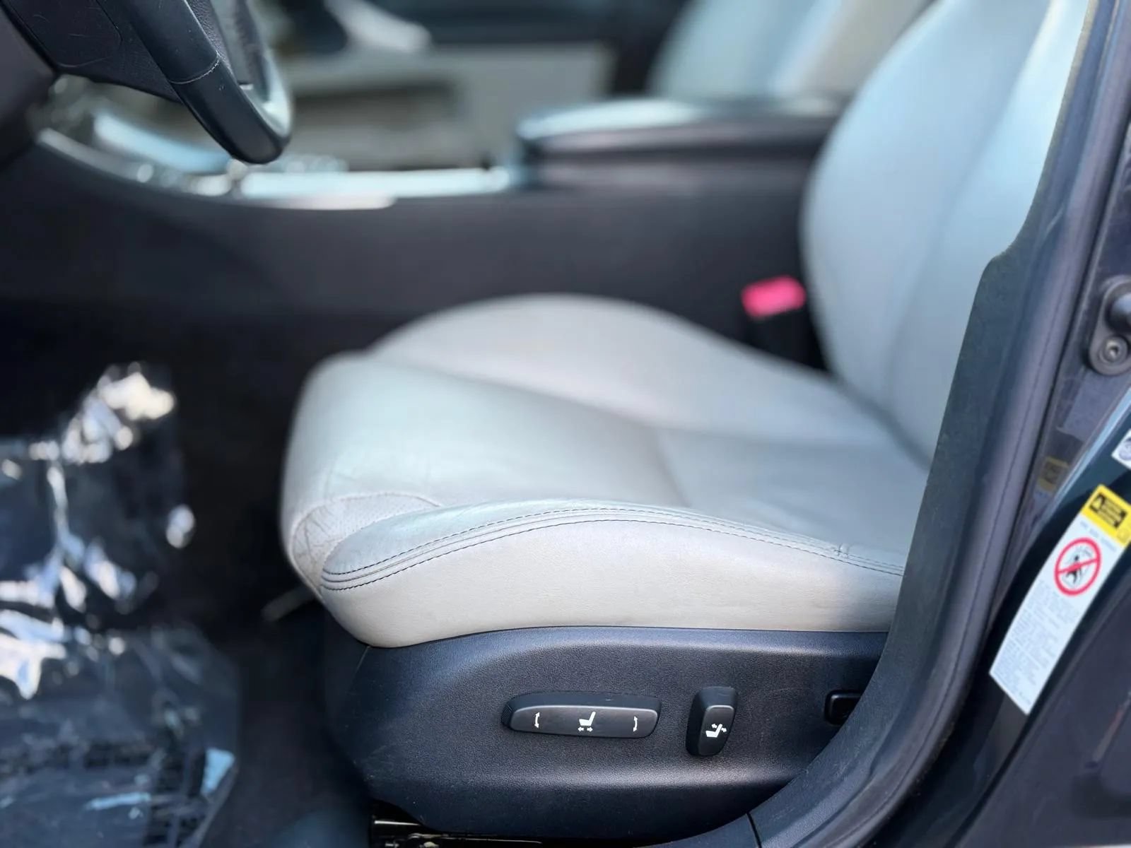 Used 2010 Lexus IS 250 AWD w/ Preferred Accessory Package image 10