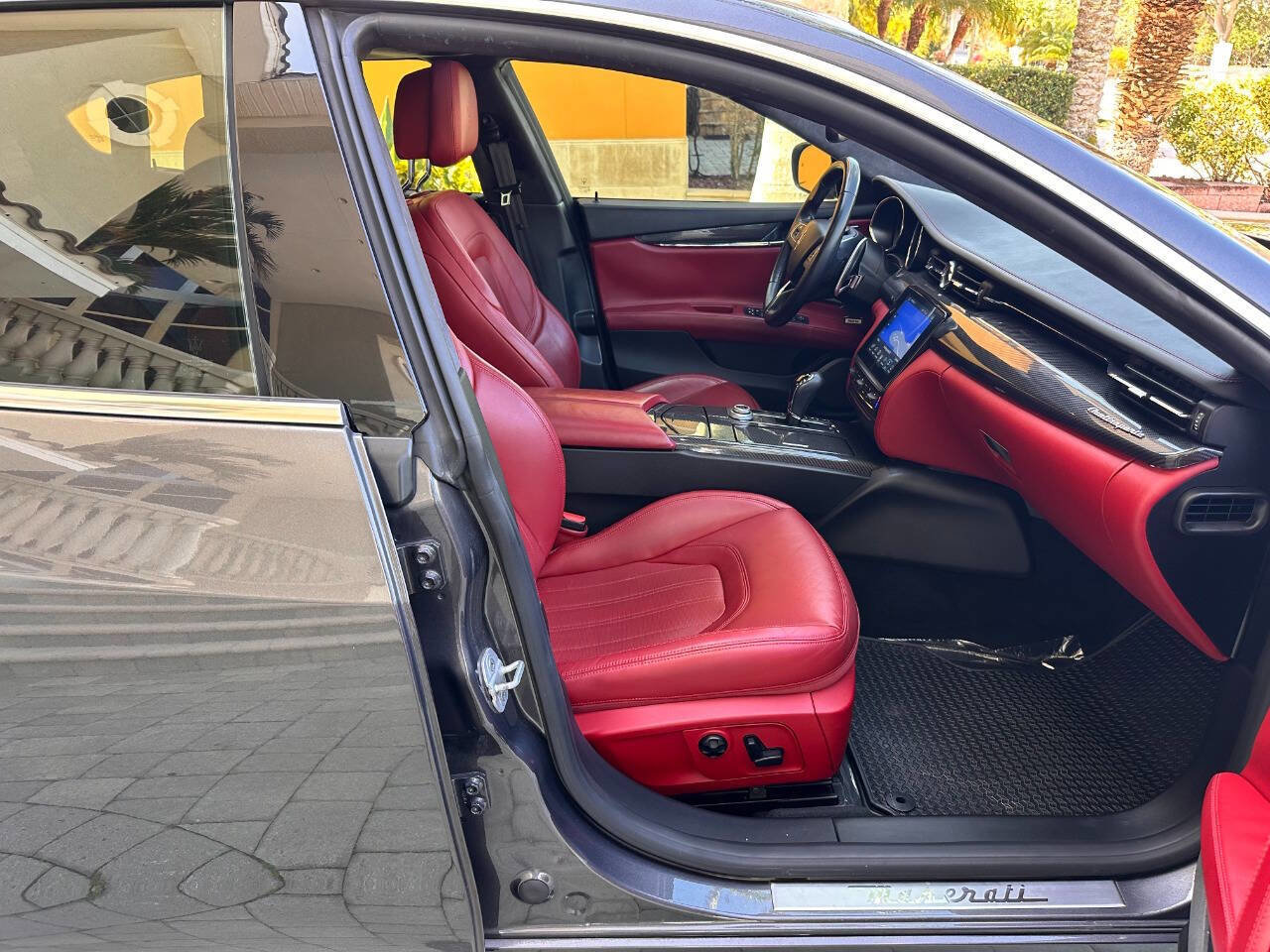 Used 2017 Maserati Quattroporte GTS GranLusso RWD image 23