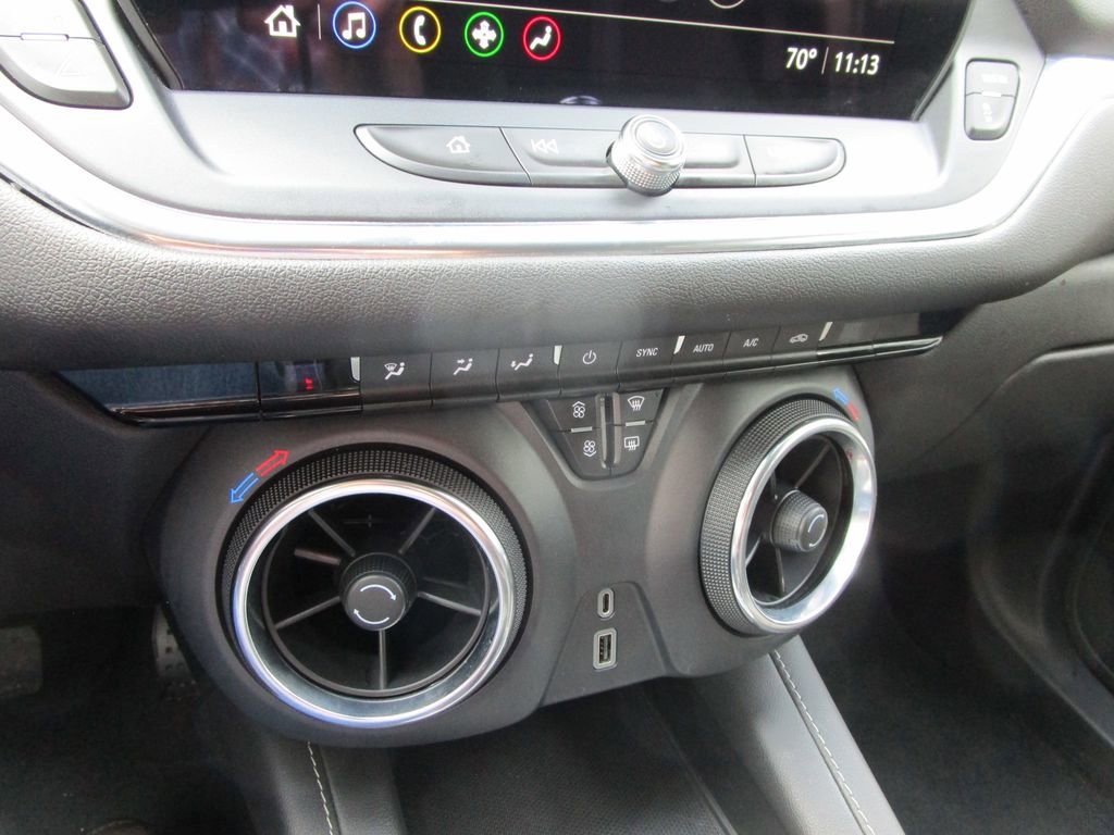 Used 2023 Chevrolet Blazer LT image 26