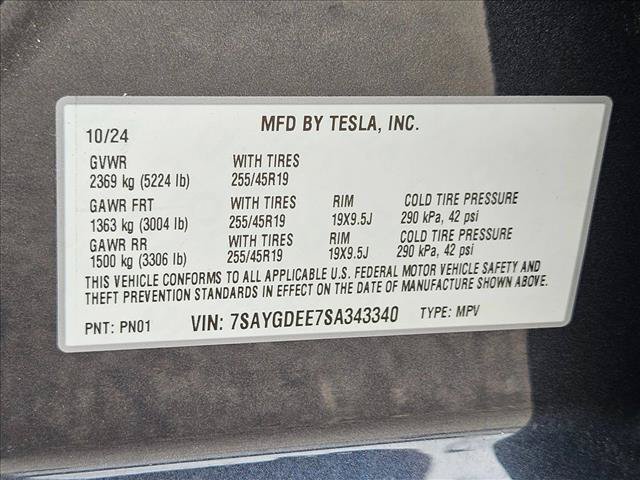 Used 2025 Tesla Model Y Long Range AWD/4WD image 25