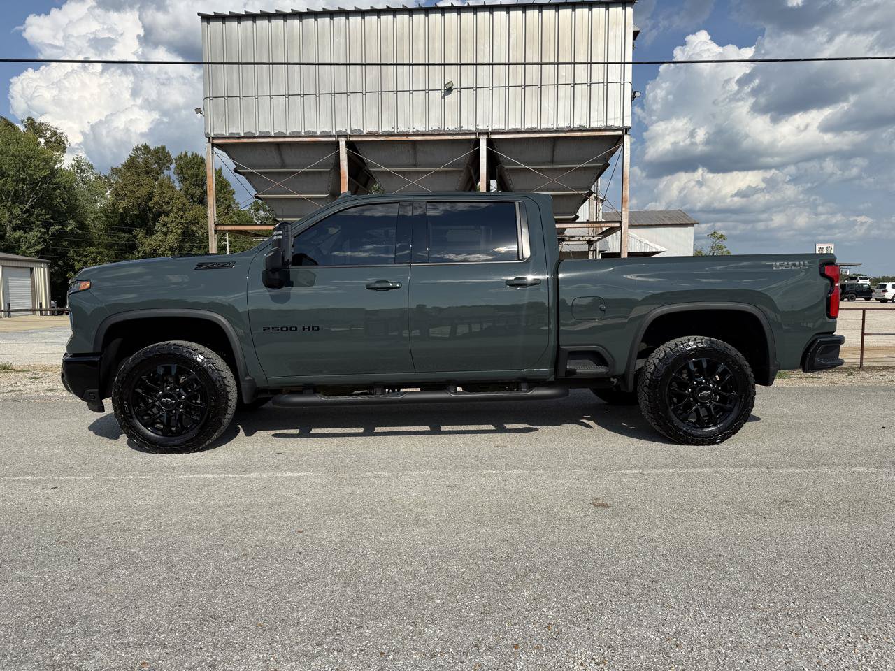 Used 2025 Chevrolet Silverado 2500 LTZ w/ Trail Boss Package AWD/4WD image 2