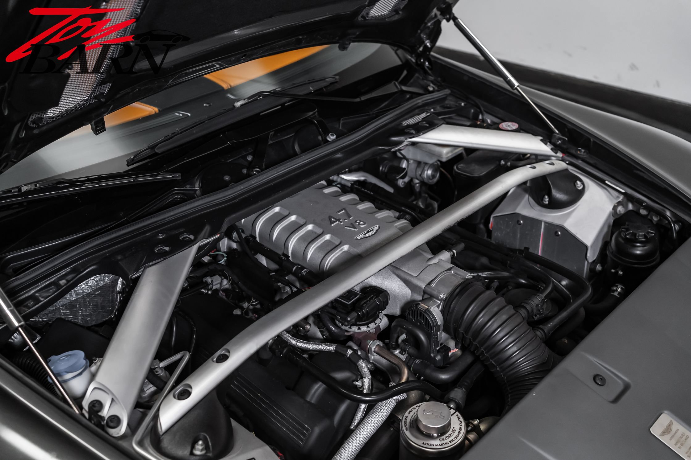 Used 2009 Aston Martin V8 Vantage Roadster RWD image 49